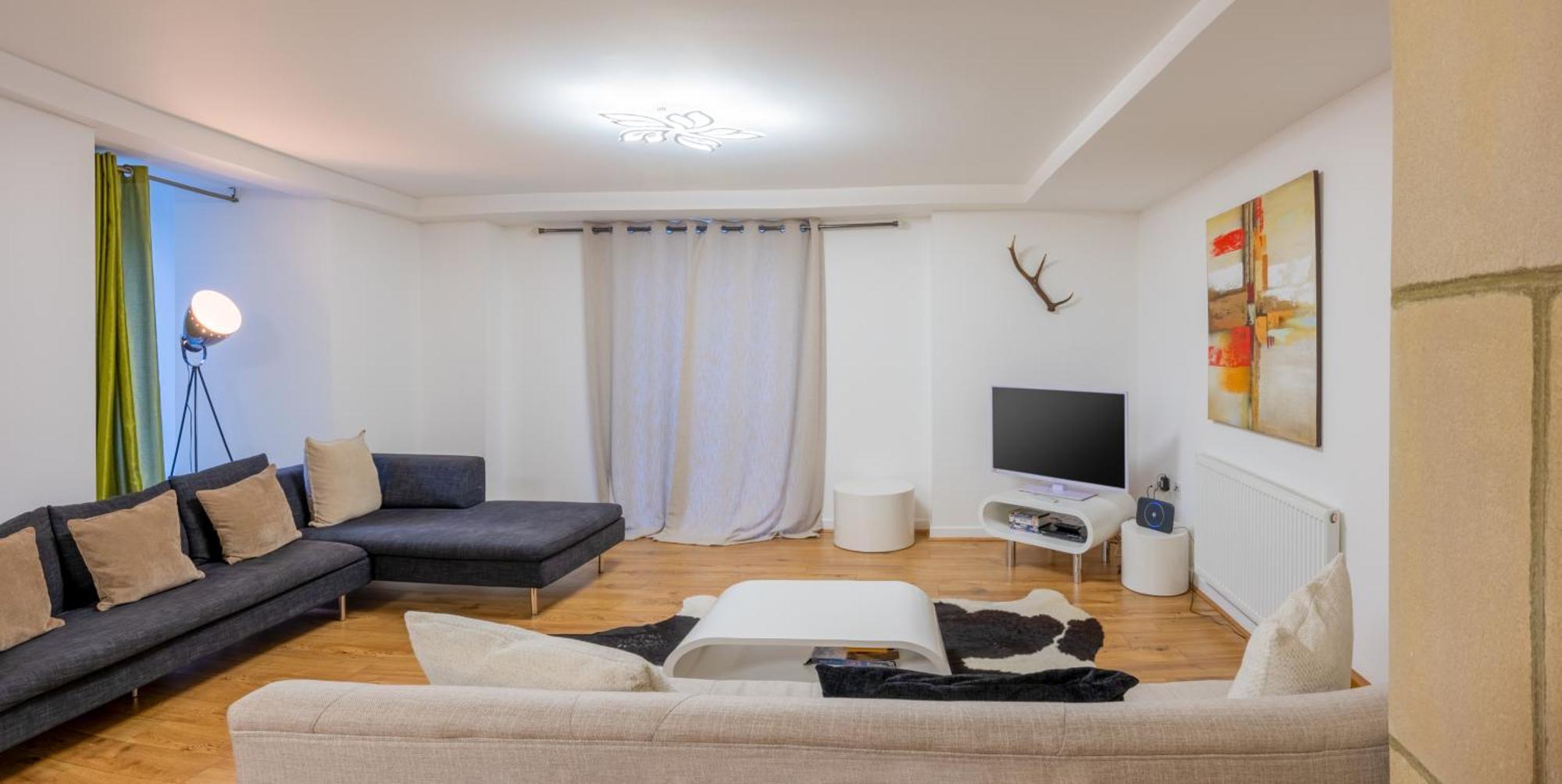 Ac19 Lower North Aisle - Luxury Self Catering 2 Bedroom Apartment Fort Augustus Exterior photo
